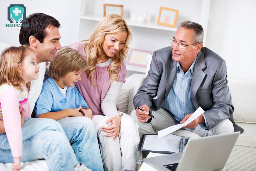 Best-Health-Insurance-Plans-for-Families-Coverage-and-Cost-Analysis-blog